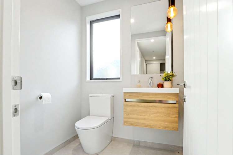 6 Kirkland Crescent Harewood_19