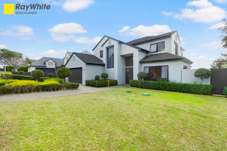 11 Tui Brae Beachlands_3