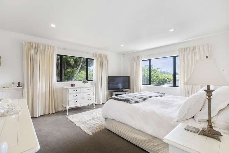 91a The Drive Epsom_14