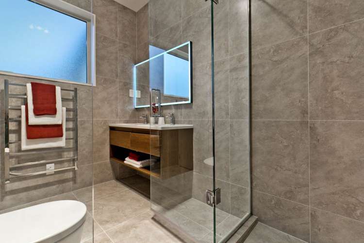 18 Cassidy Drive Orewa_15