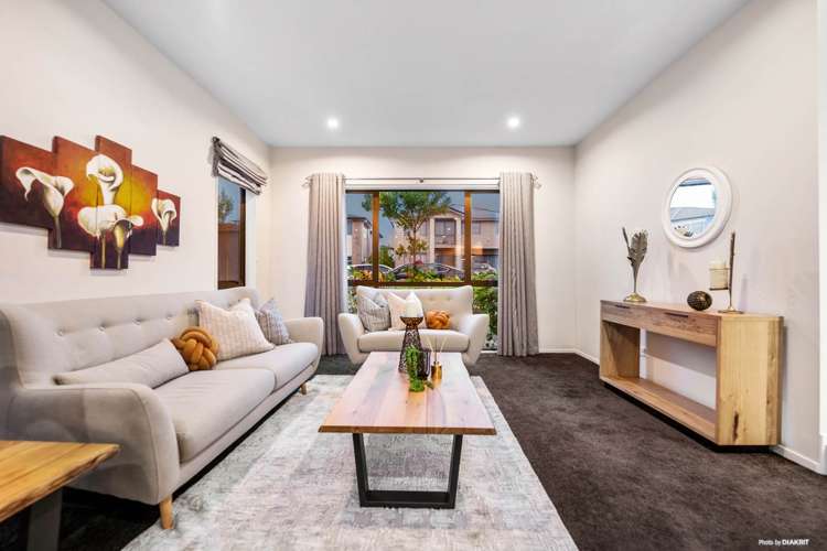 7 Ballindrait Drive Flat Bush_4