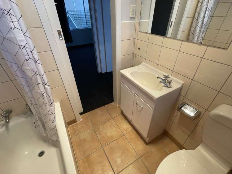 3/21 Olliviers Road Phillipstown_10