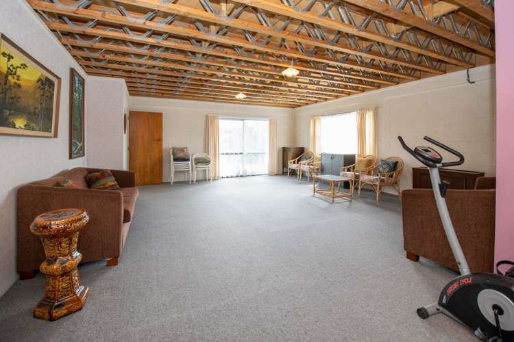 67a High Street Renwick_15