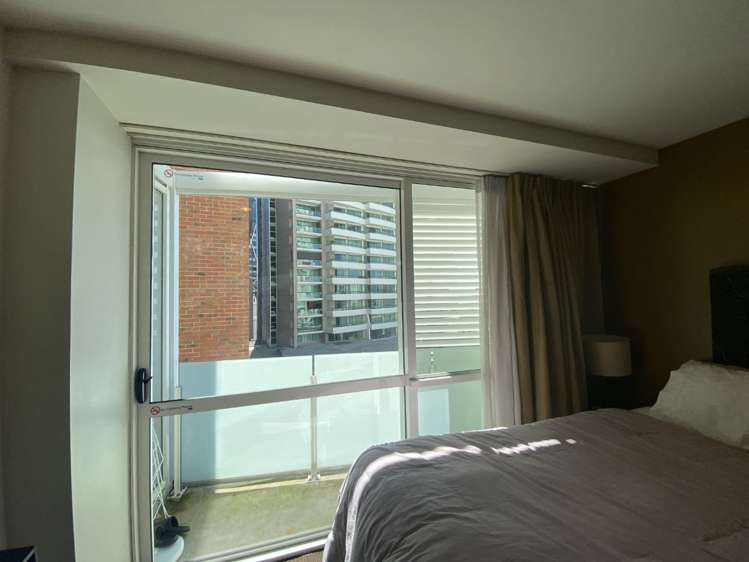 1205/10 Waterloo Quadrant Auckland Central_5