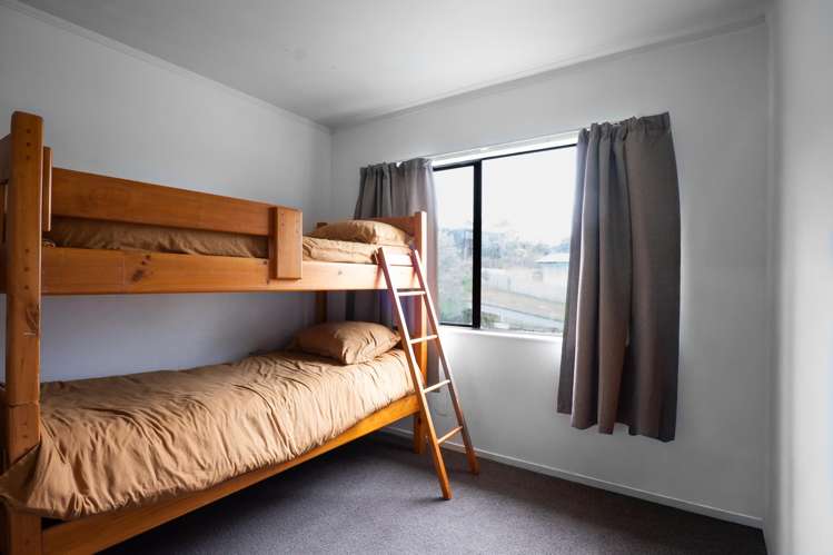 10 James Cook Drive Welcome Bay_9