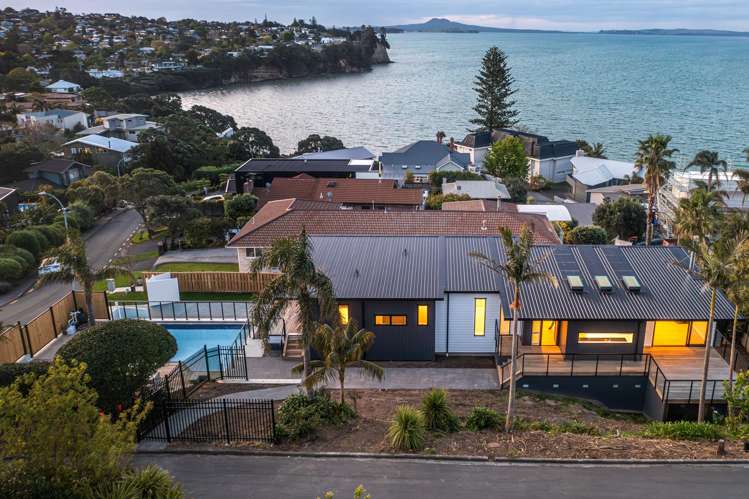 1 Rangitoto View Road Cockle Bay_10