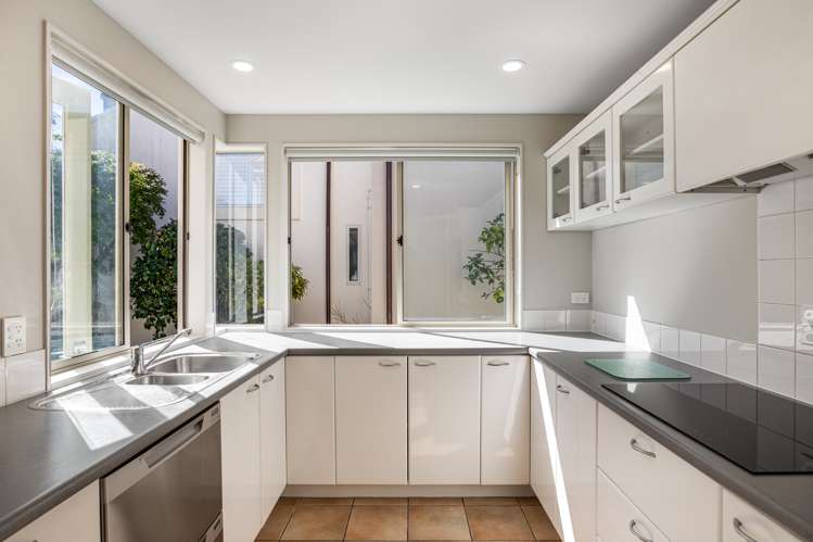 1/35a Towai Street Saint Heliers_13