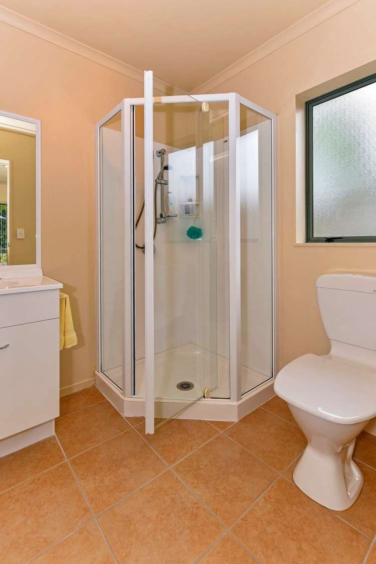 22a Rathmar Drive Manurewa_4