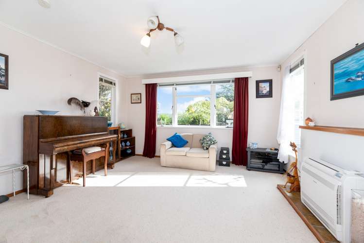 4 Chilcott Road Henderson_13