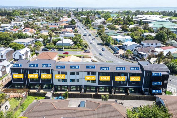 1/130 Rosebank Road Avondale_2