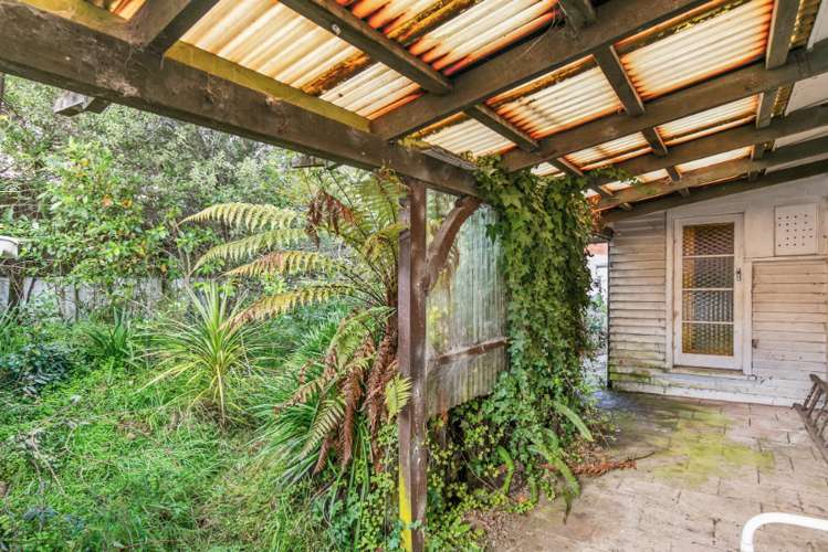 7 Marie Crescent Te Atatu South_10