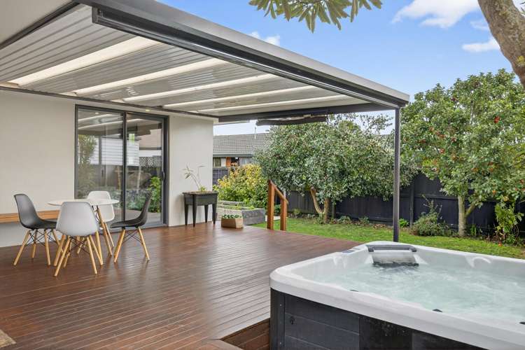 89 Halberg Street Dallington_22