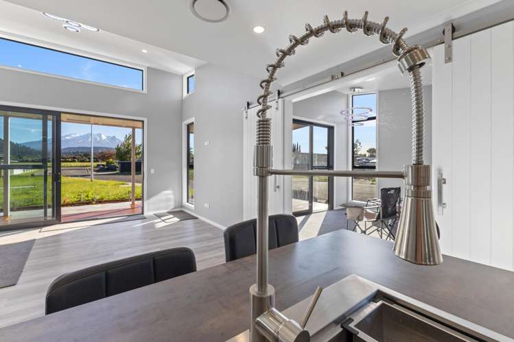 8 Raupo Lane Ohakune_19