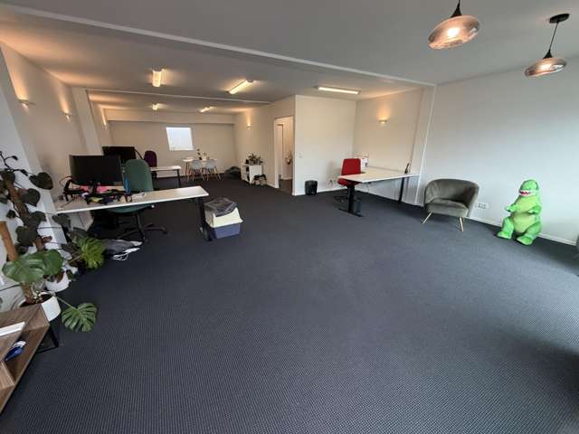 2 Humphreys Drive Ferrymead_1