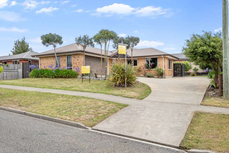 33 Uxbridge Street Renwick_28