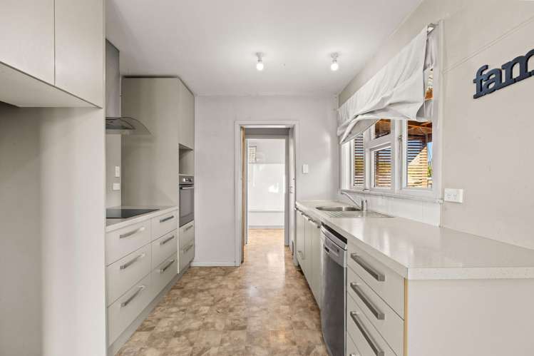 1/126 Springs Road Hornby_6