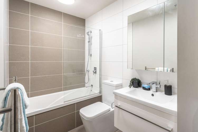 204/80 Riddiford Street Newtown_7