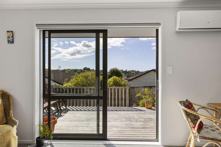 5 Caldera Crescent Pyes Pa_17