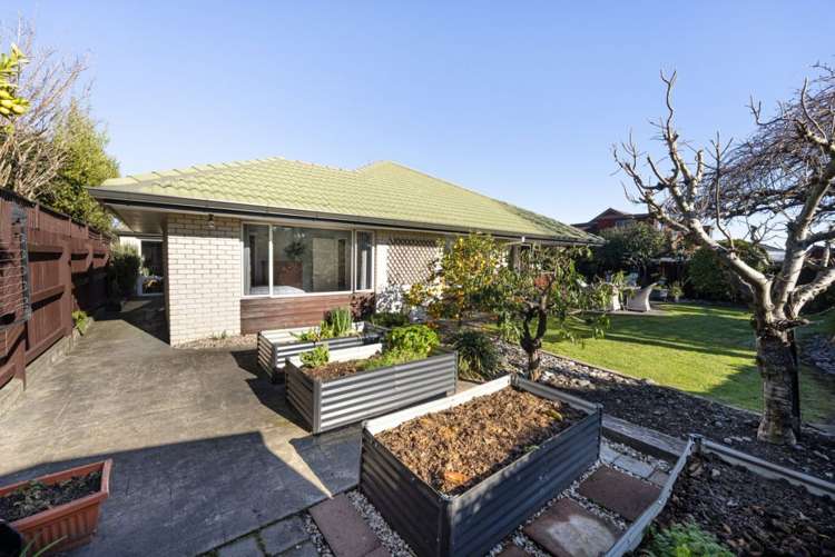 40 Aldinga Avenue Stoke_22