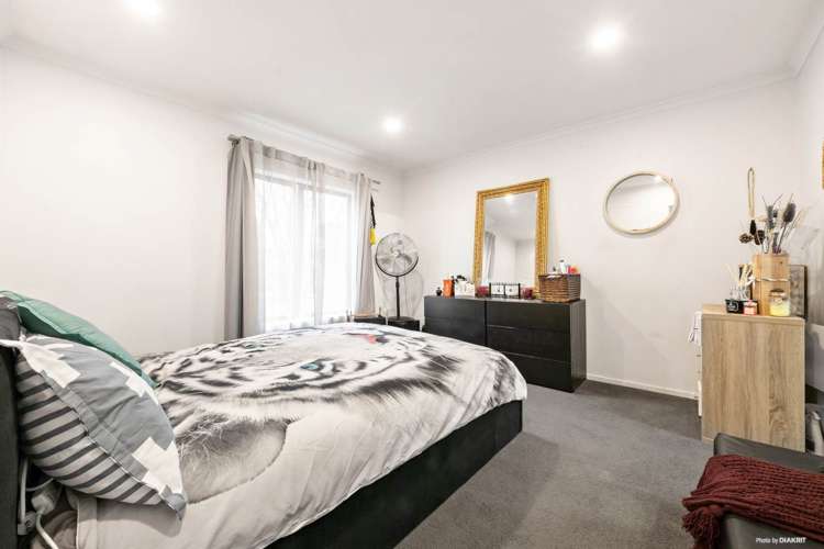 32/1 Ambrico Place New Lynn_11