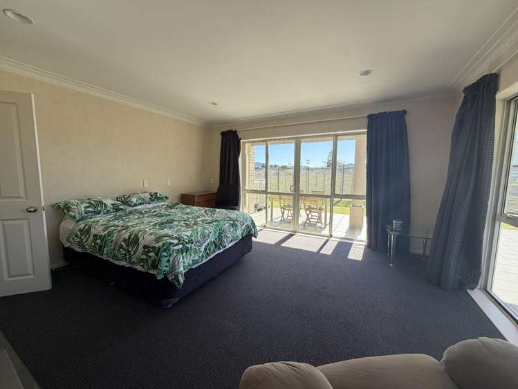 17 Centreway Pauanui_13