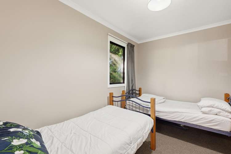 19 and 19a Ettrick Street Glenross_37