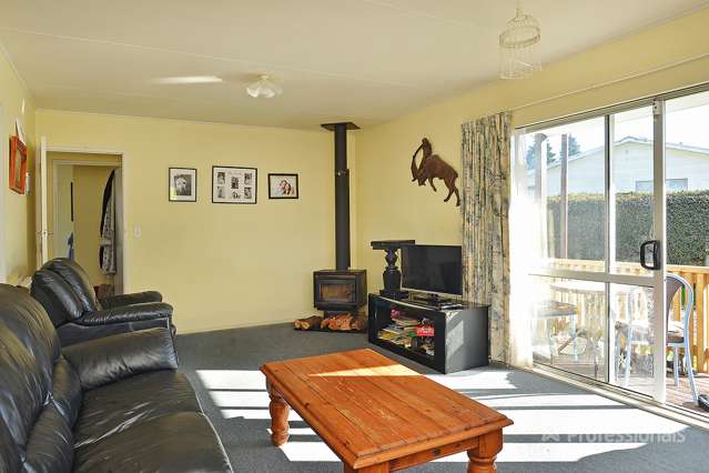 72 Woodward Street Featherston_3