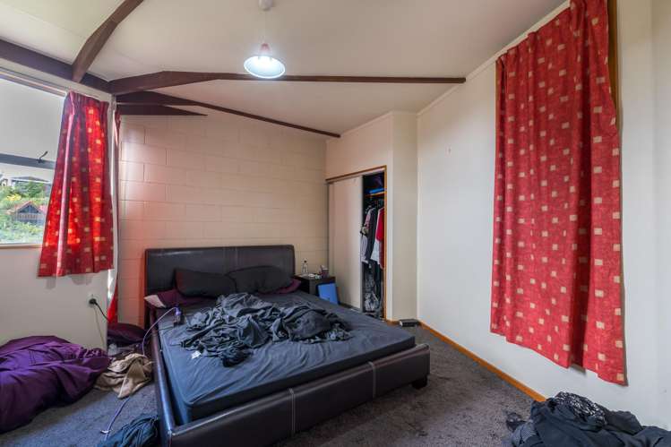 67 Easther Crescent Kew_12