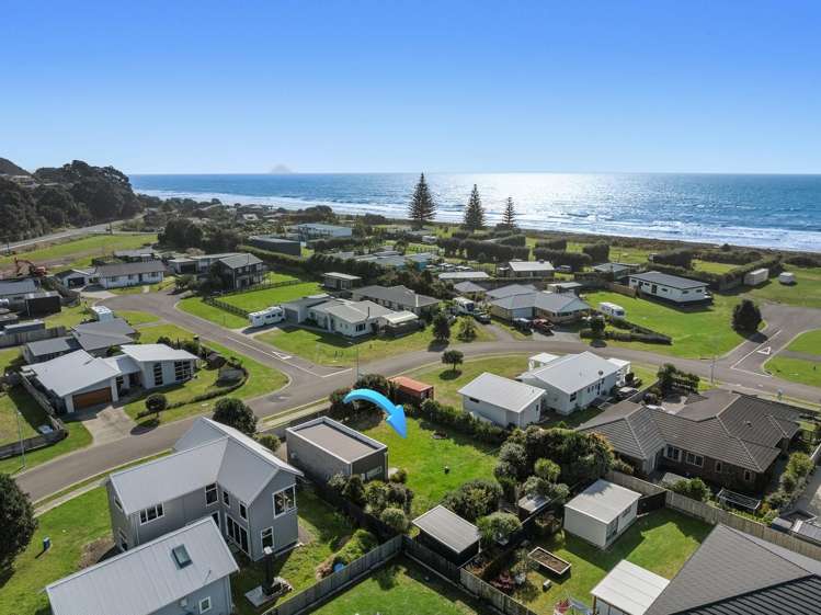 8 Muriwai Boulevard Waiotahe_11