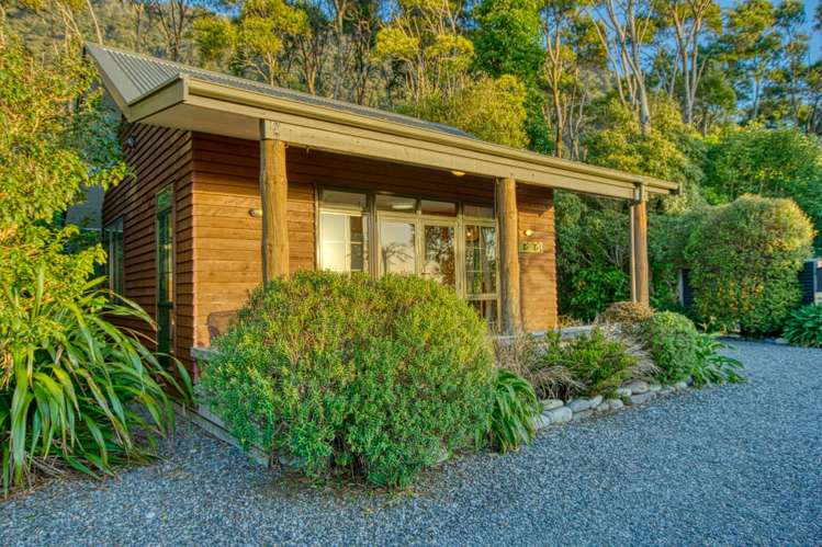 13b & 13c Glen Road Barrytown_12