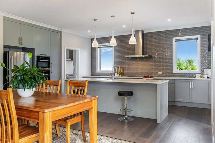 15 Flavell Drive Orewa_12