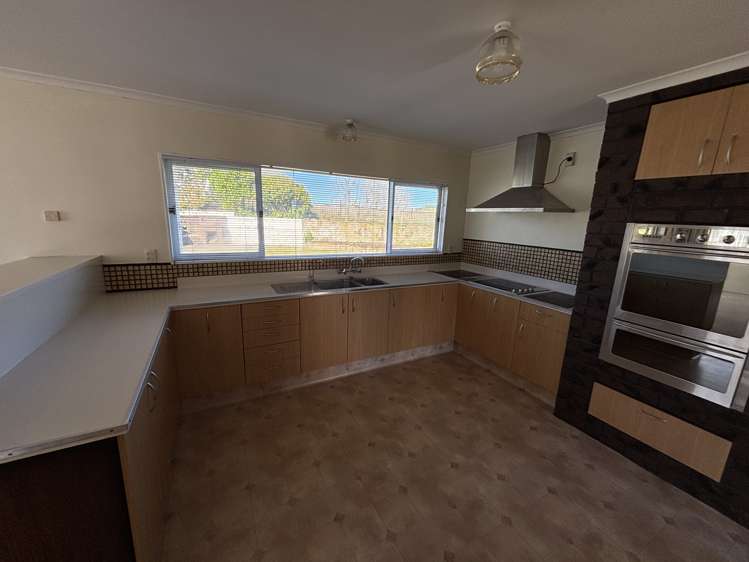 100 Newell Road Tokoroa_10