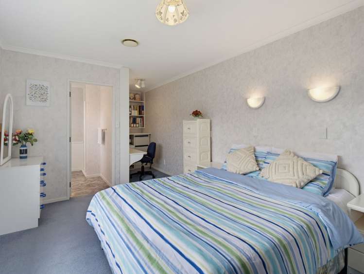 67 and 67A Rhodes Drive Kelvin Grove_14