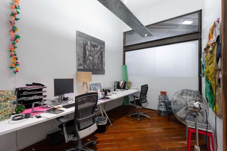 Part Level 1/125 The Strand Parnell_9