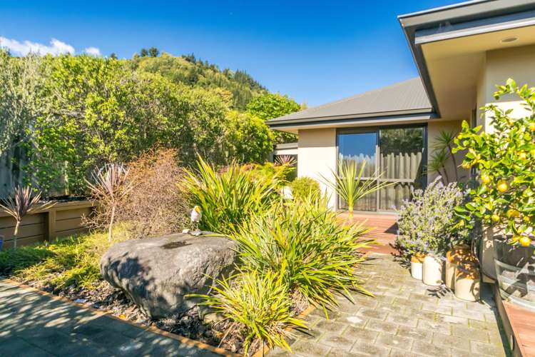 15 Weka Place Picton_7