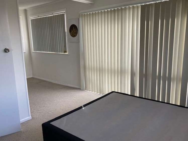 9b Harrington Road Henderson_16