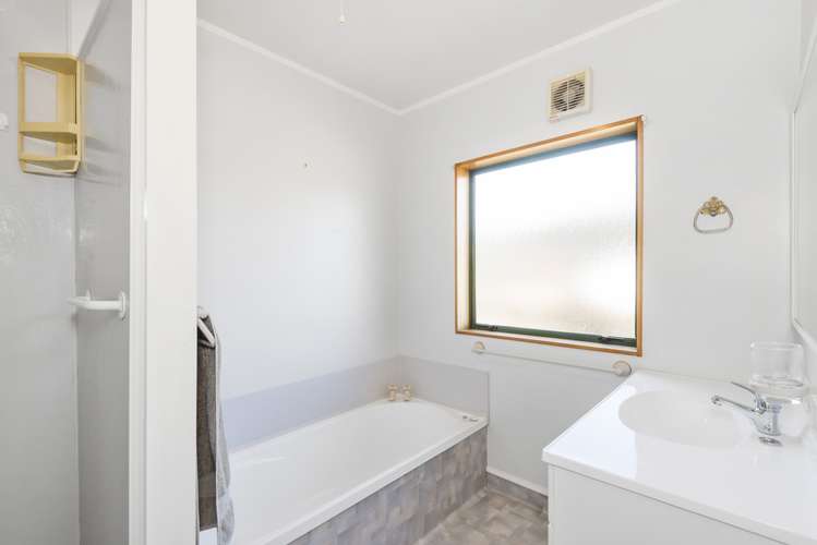 2/4 Parker Avenue New Lynn_15