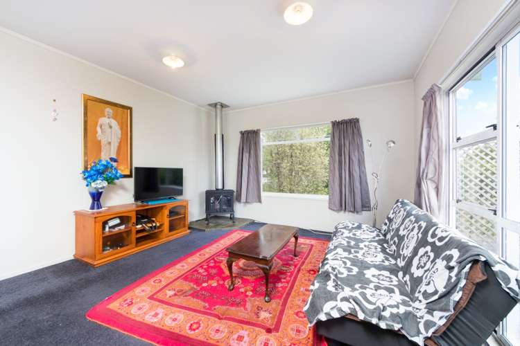 249 Golf Road Titirangi_6