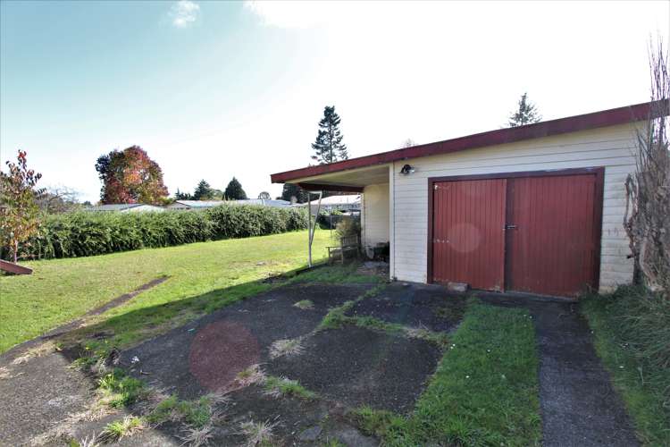 4 Charles Street Tokoroa_11