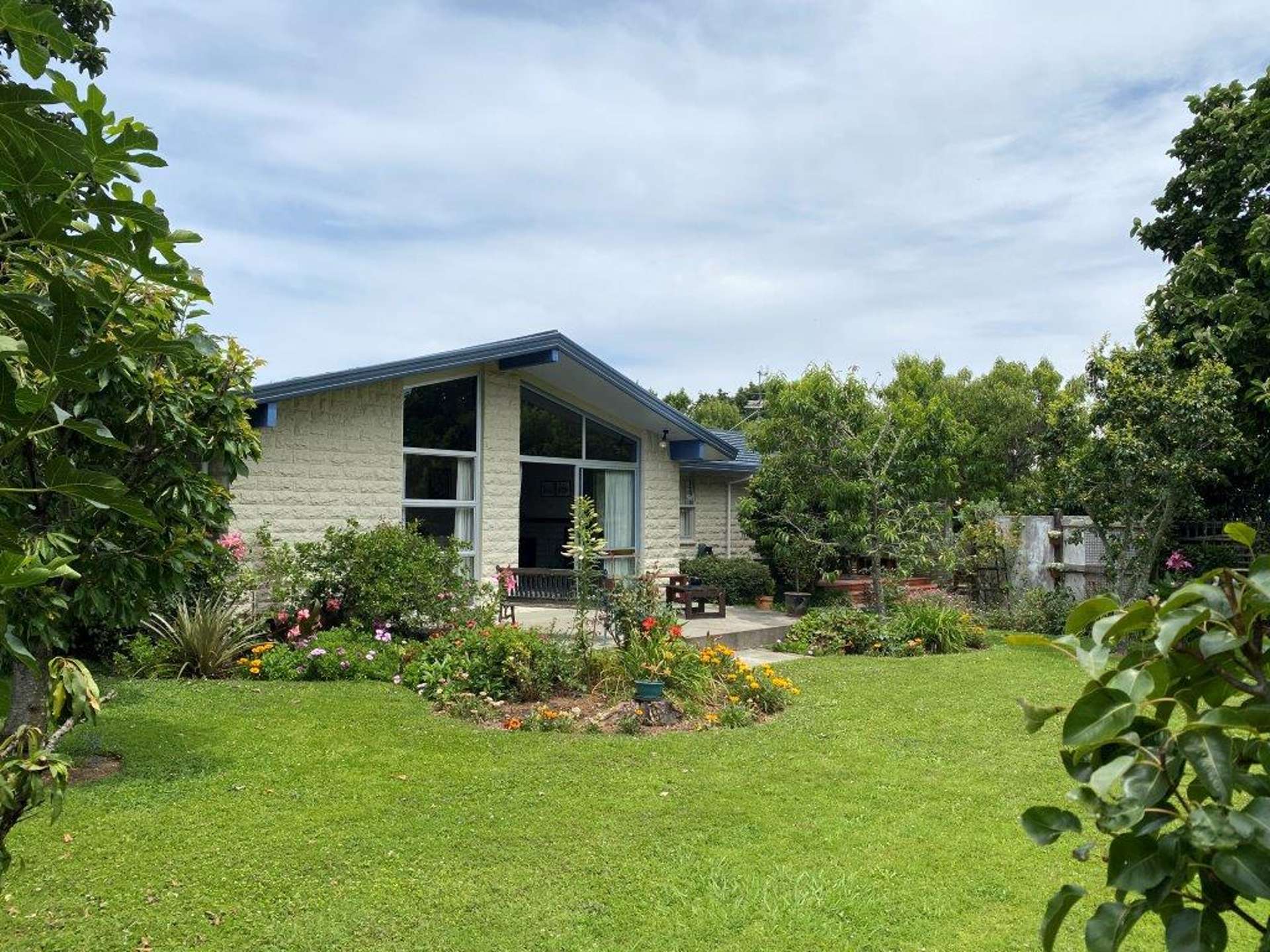 2 Sunbelt Crescent Takaka_0