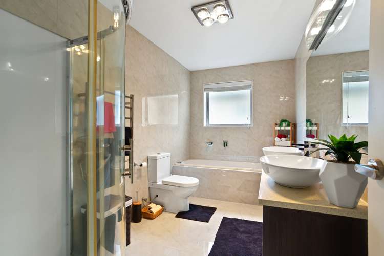 6 Beltany Drive Flat Bush_7