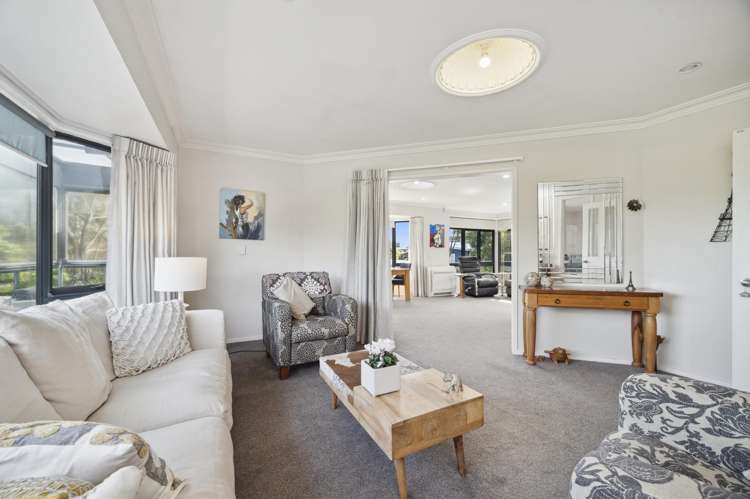 2/7 Waihora Street Hilltop_4