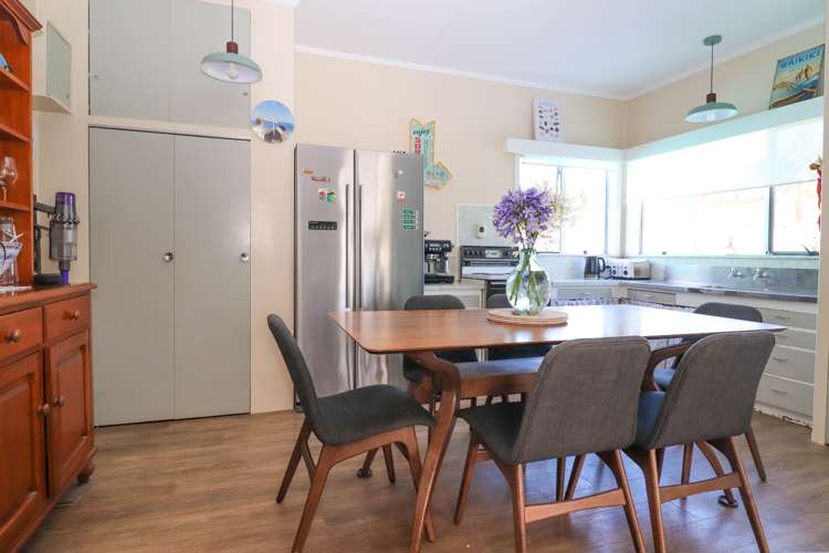 12 Aputa Avenue Te Puru_10