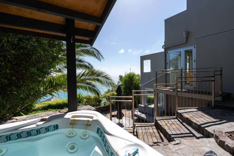 18 Whitewash Head Road Scarborough_23