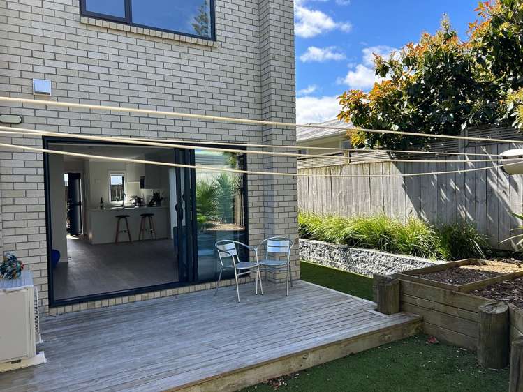 14/125B Metcalfe Road Ranui_12