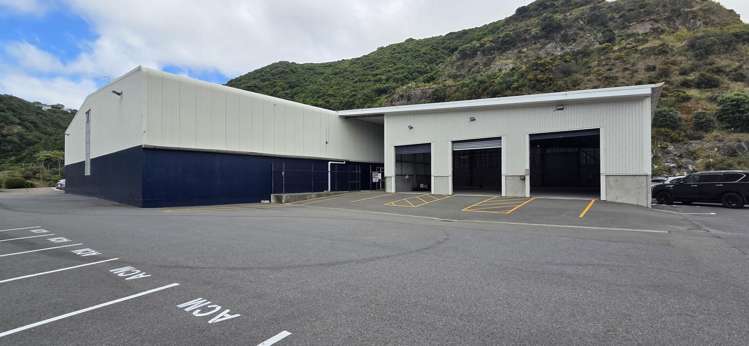 14 Tyers Road Ngauranga_12