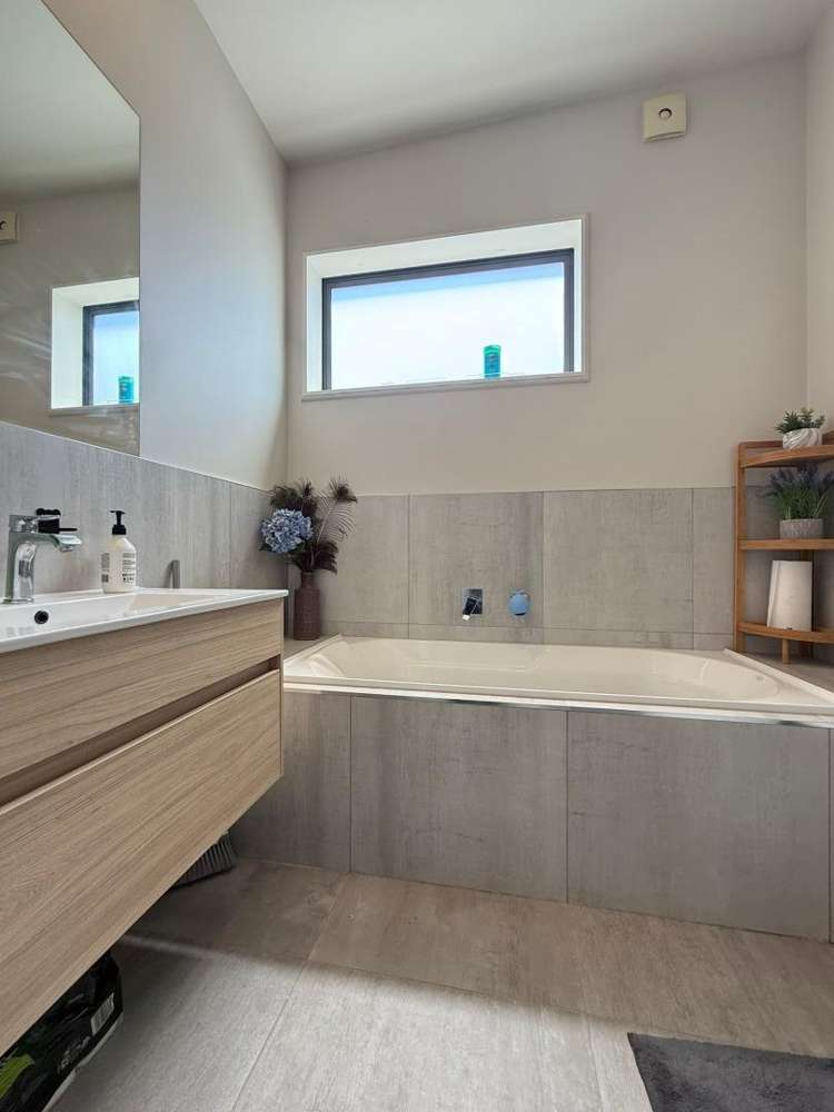 6 TE APARANGI ROAD Papakura_13