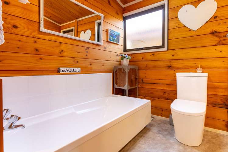 47 Cowper Side Road Dannevirke_14