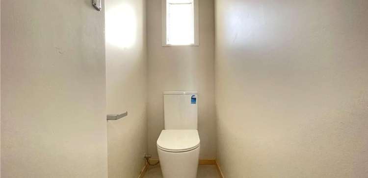 113 Luke Street East 10057_6