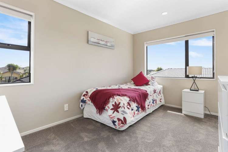 2 Allerton Place Wattle Downs_17